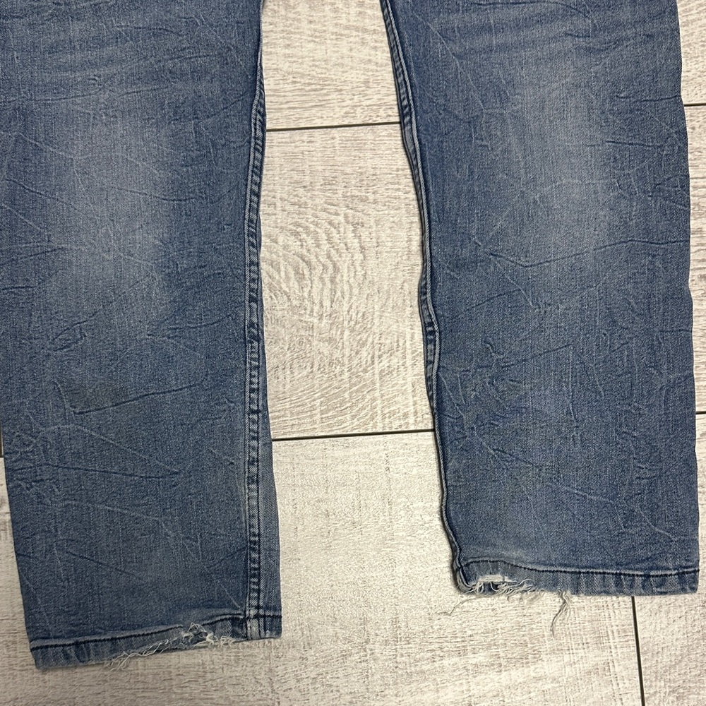 Arizona Jean Company Distressed Denim Jeans - Picture 9 of 10